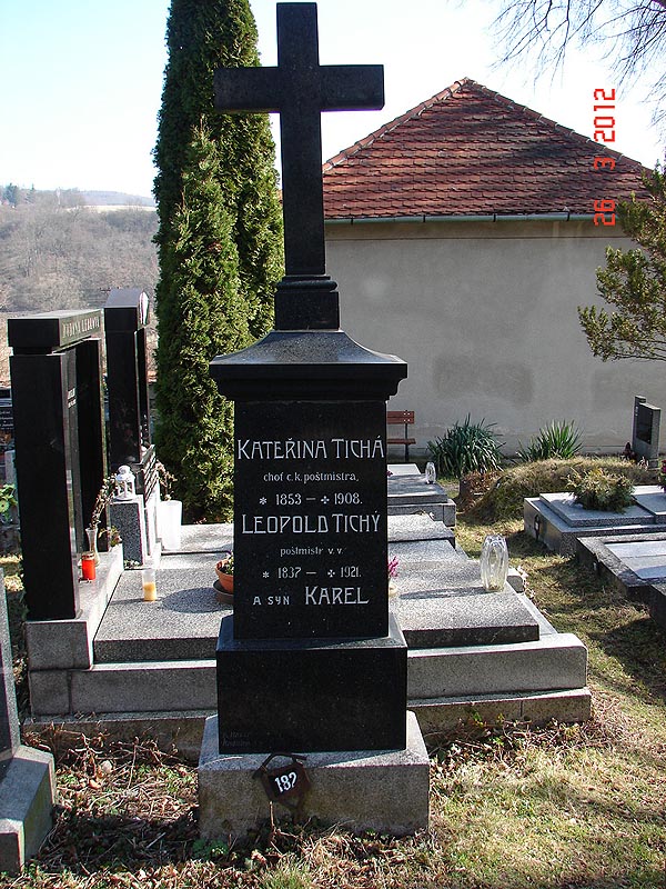 České hřbitovy