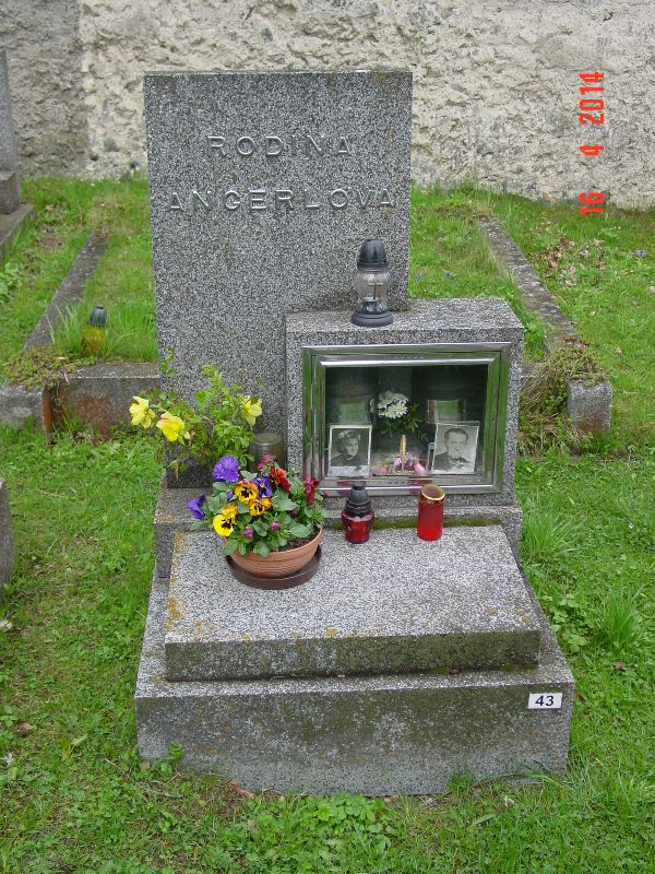 České hřbitovy
