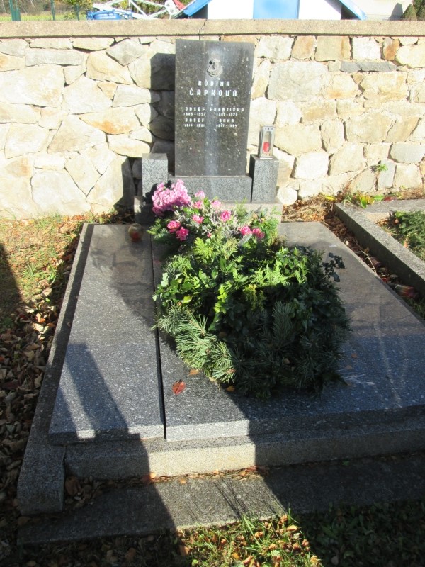 České hřbitovy