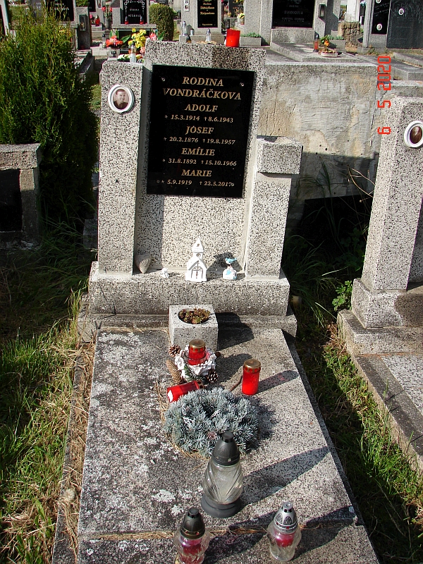 České hřbitovy