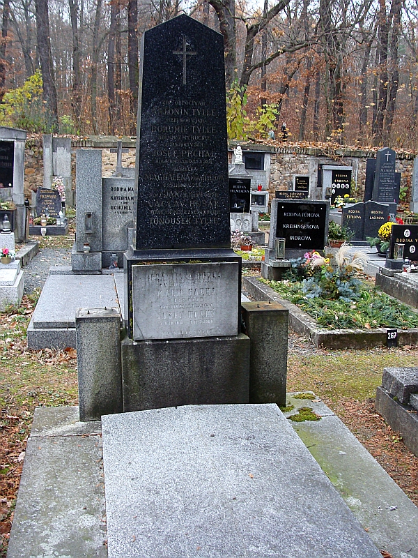 České hřbitovy